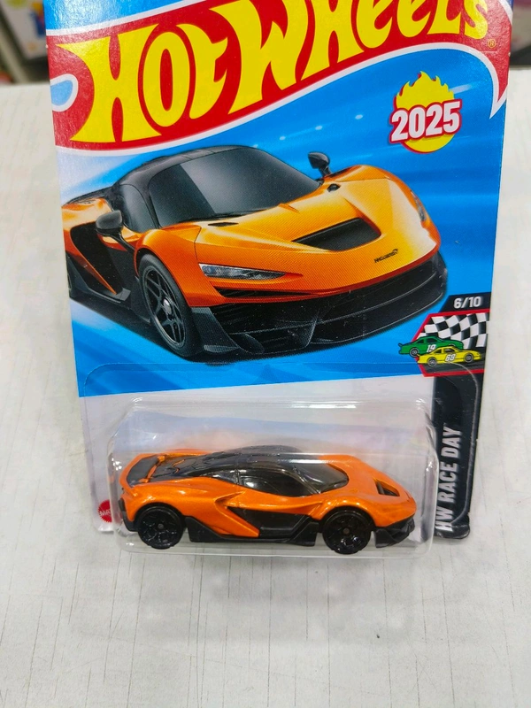 HOT WHEELS Hotwheels | MCLAREN W1 | HW Race Day | Orange | IMPORTED | H CASE | 142/250
