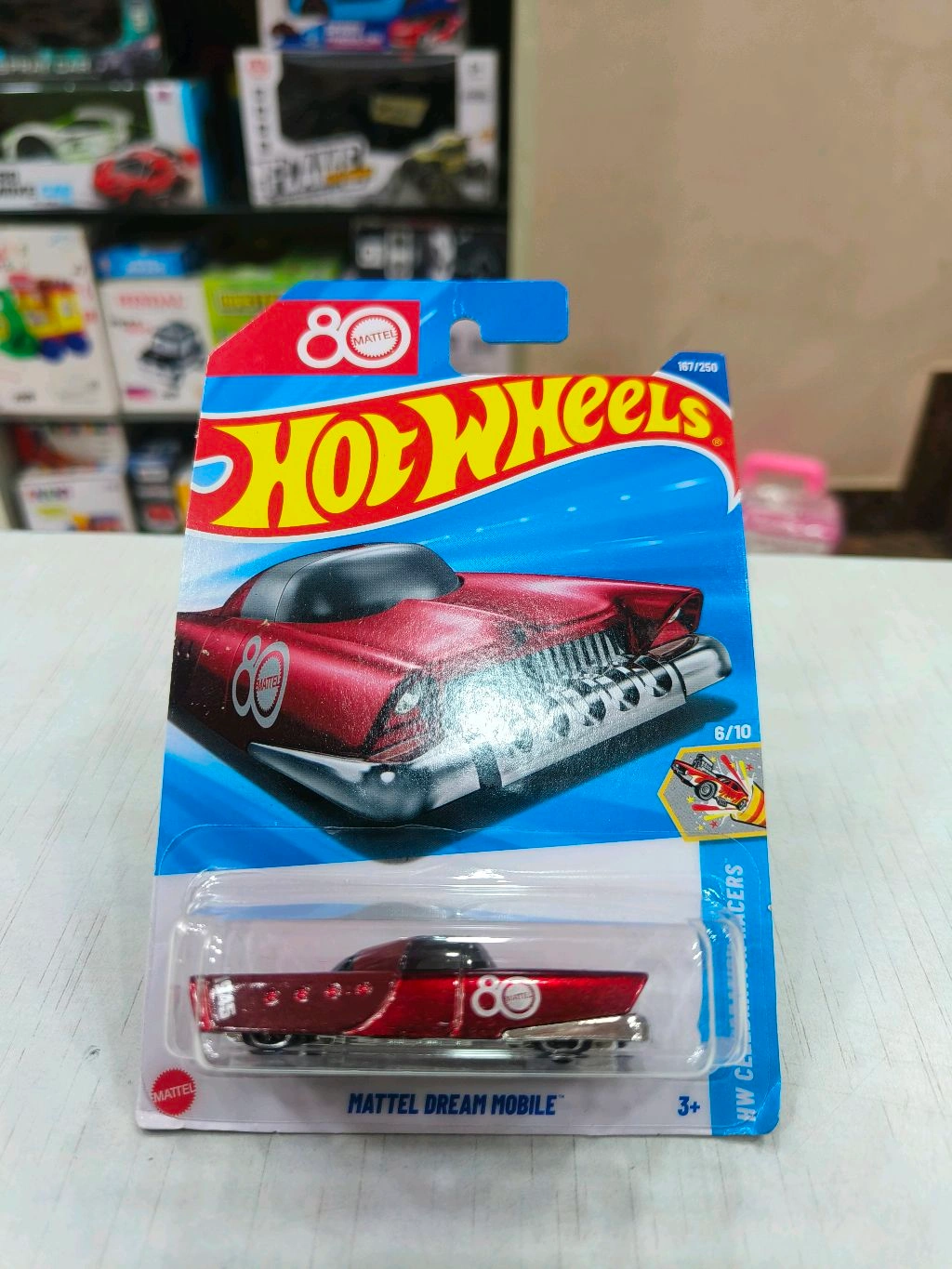 Hotwheels MATTEL DREAM MOBILE HW Celebration Racers RED IMPORTED  H CASE 167/250