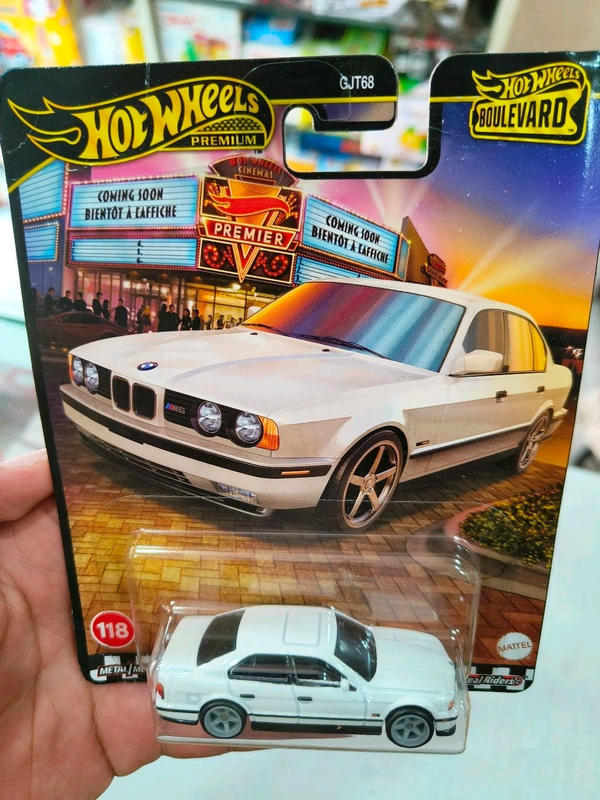 HOTWHEELS '91 BMW M5 | BOULEVARD | IMPORTED |Hot wheels Premium 2025 | GJT68