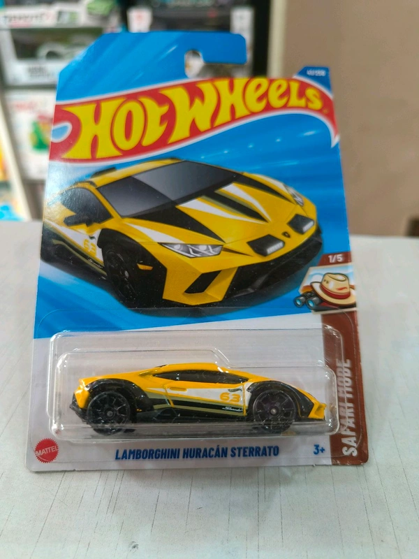Hot Wheels LAMBORGHINI HURACAN STERRATO| Safari Mode |Yellow | 41/250