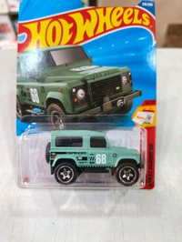 Hot Wheels Land Rover Defender 90 | Then And Now | Aqua Green | 210/250