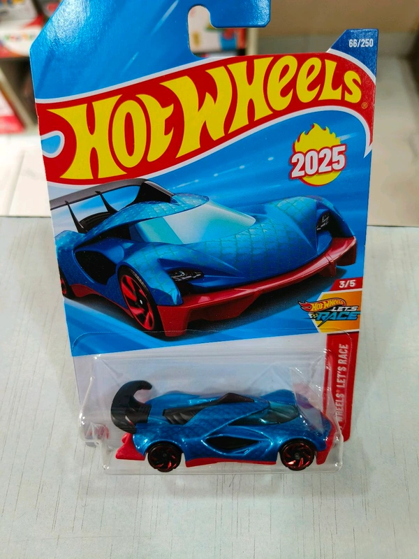 Hot Wheels Street Shrieker | Hot Wheels Let's Race | Blue | 66/250