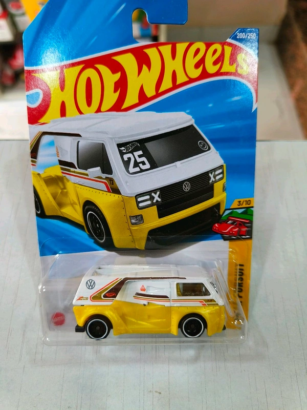 Hot Wheels VW T3 Custom |  Peak Pursuit | Yellow and White | 200/250