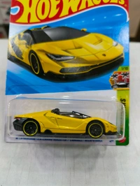 Hot Wheels 16 Lamborghini Centenario Roadster | Exoticars | Metalflake Yellow |2/250