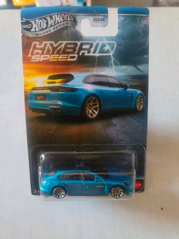 HOTWHEELS Hot Wheels SILVER SERIES | HYBRID SPEED | PORSCHE PANAMERA TURBO S E-HYBRID SPORT | GDG44