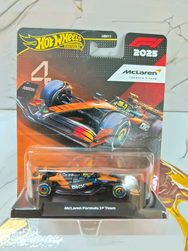 Hot Wheels PREMIUM | F1 2025 | McLaren Formula 1 Team #4 | HRV11