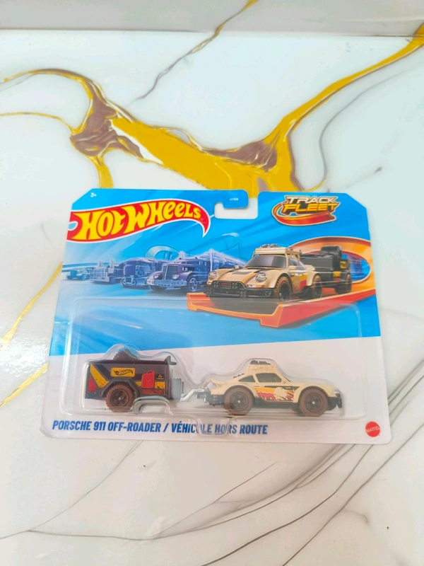HOTWHEELS Hot Wheels TRUCK FLEET | PORSCHE 911 OFF - ROADER / VEHICULE HORS ROUTE | HYT56