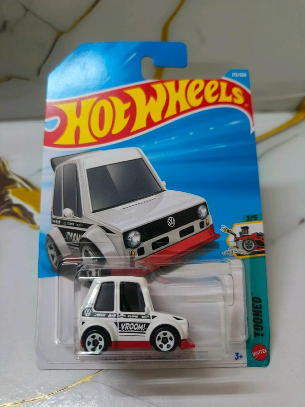 Hot Wheels Tooned Volkswagen Golf MK1 | Tooned | White| 171/250