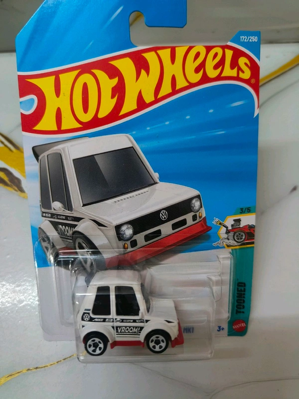 Hot Wheels Tooned Volkswagen Golf MK1 | Tooned | White| 171/250