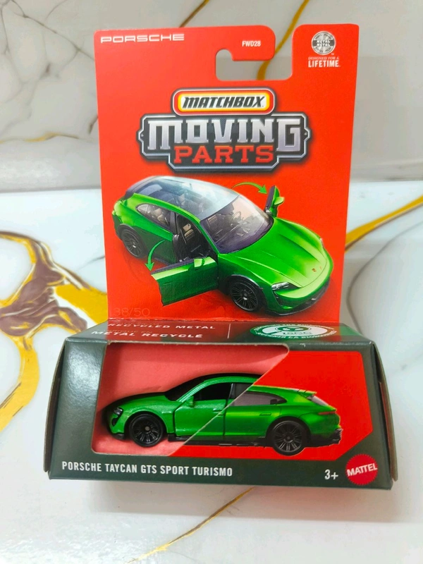MATCHBOX MOVING PARTS | PORSCHE TAYCAN GTS SPORT TURISMO | FWD28