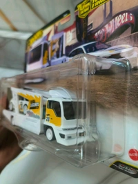 HOT WHEELS Hotwheels Premium | '24 HONDA CIVIC TYPR R | KOUSOKU HAULER CAMION DE TRANSPORT | TEAM TRANSPORT | CAR CULTURE | REAL RIDERS | JMN15 | LEGENDS TOUR