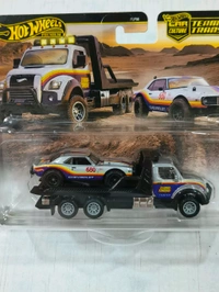 HOT WHEELS Hot Wheels Premium Team Transport | ’67 OFF ROAD TOUT-TERRAIN CAMARO | TERRA-TORQUE | Rugged Racing Series | Muscle Car Legend | FLF56