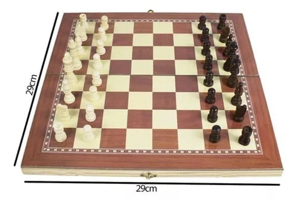 SMALL WOODEN CHESS