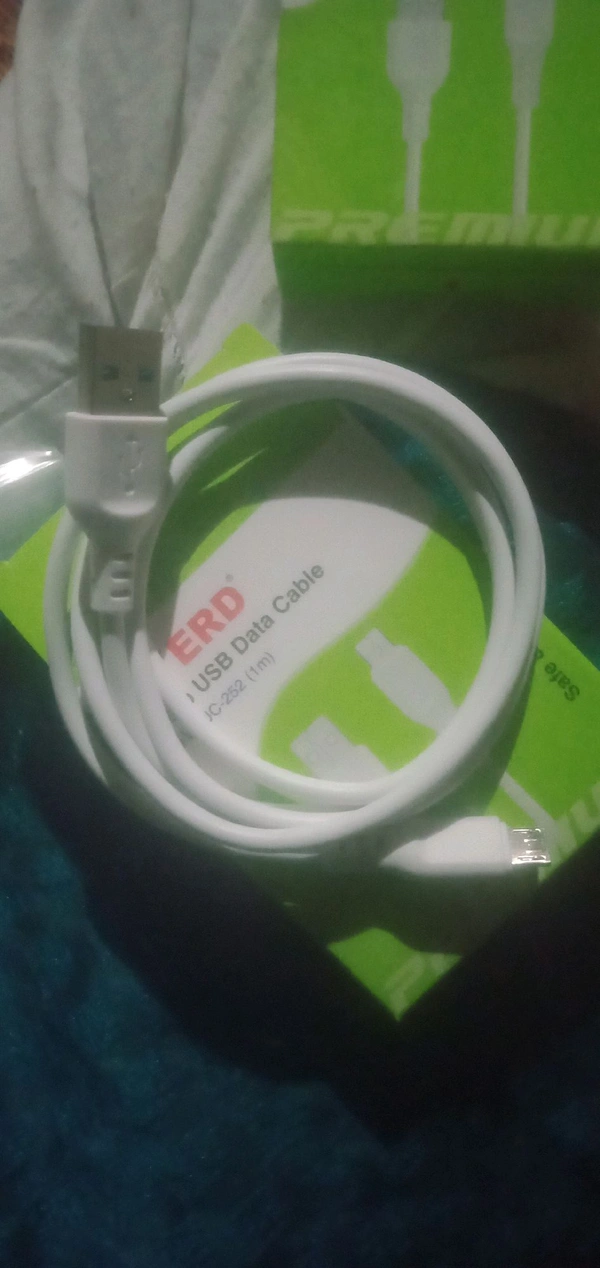 ERD V8 DATA CABLE 25W - White, 1 Meter