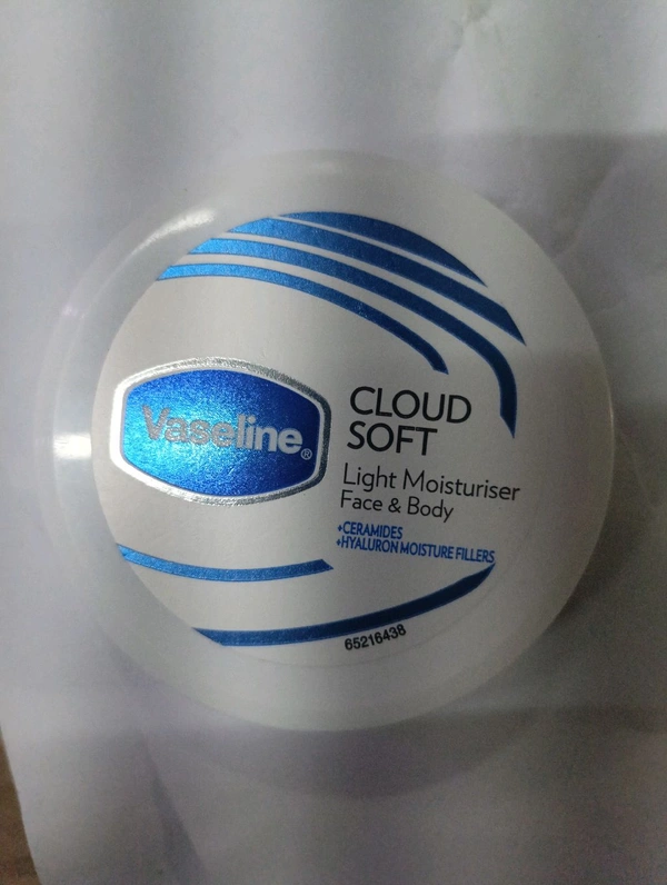 Vaseline Cloud Software Light Moisturizer Face&Body 25g