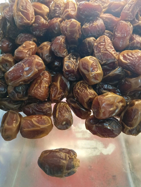 Rabia Dates / Khajur  Loose 250g