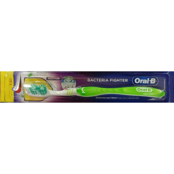 Oral-B Fresh Clean Medium Toothbrush 