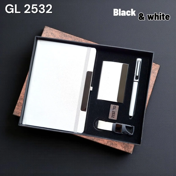 GL 2532 White / Black 4 in 1 Regular Set