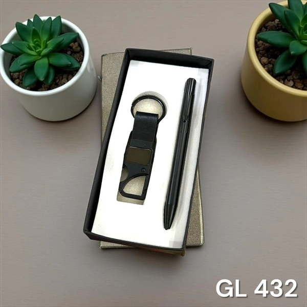 GL 432 Black Pen And Keychain Set