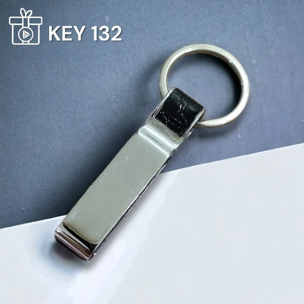 KEY 132 - Silver, Metal Keychains