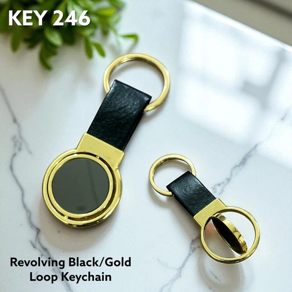 Key 246 Revolving Black/gold loop keychain