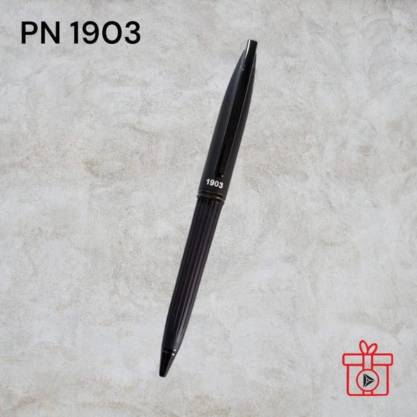 PN 1903 Pyramid Lining Black - Black, Metal Pens