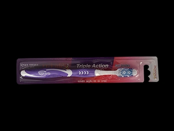 PATANJALI TOOTH BRUSH (TRIPLE ACTION) -