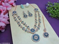 Two Layer Classic Rose Gold FinishPartywear Jewellery SetName: Two Layer Classic Rose Gold FinishPartywear Jewellery SetBase Metal: AlloyPlating: Rose Gold PlatedStone Type: Cubic Zirconia/American DiamondSizing: AdjustableType: Necklace Earrings MaangtikaNet Quantity (N): 1Two Layer Classic Rose Gold FinishPartywear Jewellery SetCountry of Origin: India