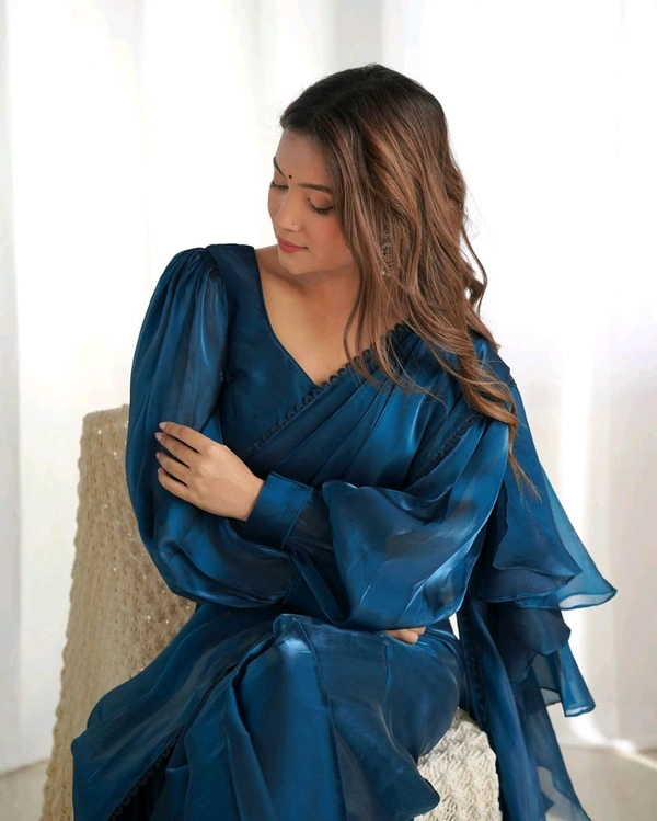 Ready To Wear Predrapped Saree With Full Stitched Blouse Jimmy Choo - Xl