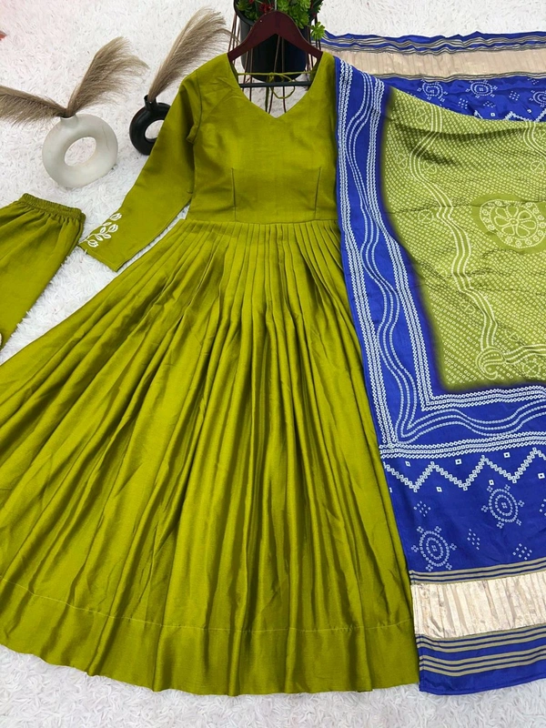 Pure Chinon Embroidery Sequence Work Gown - Xl