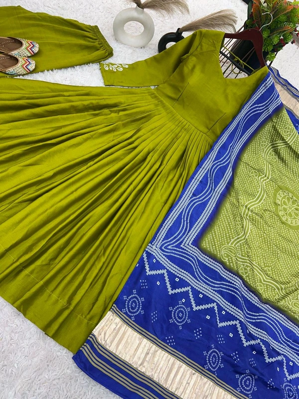 Pure Chinon Embroidery Sequence Work Gown - Xl