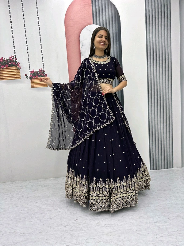 Choli Design - M To L Margin
