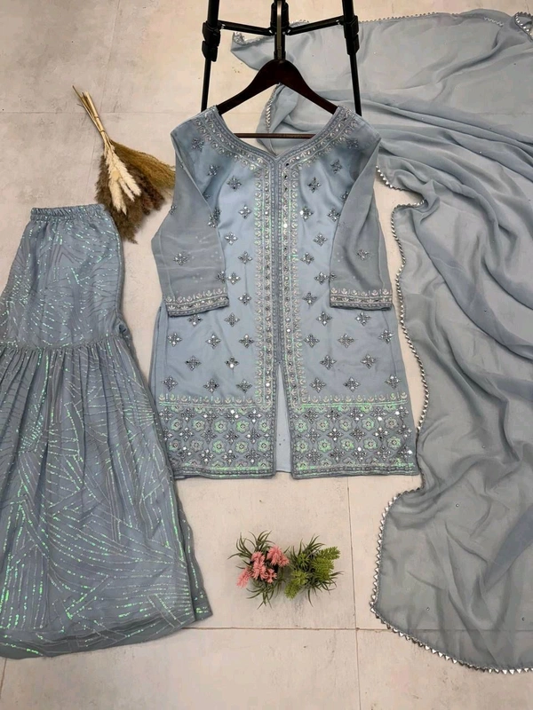 Beautiful Sharara - M