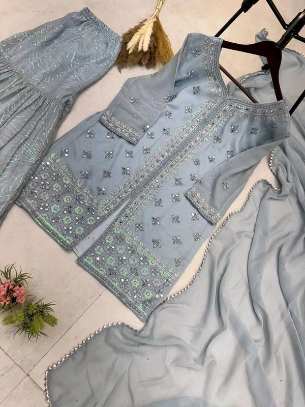 Beautiful Sharara - M