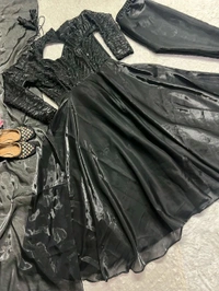 New Anarkali Set Black - L