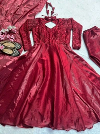 New Anarkali Set β₯οΈ Red - Xxl