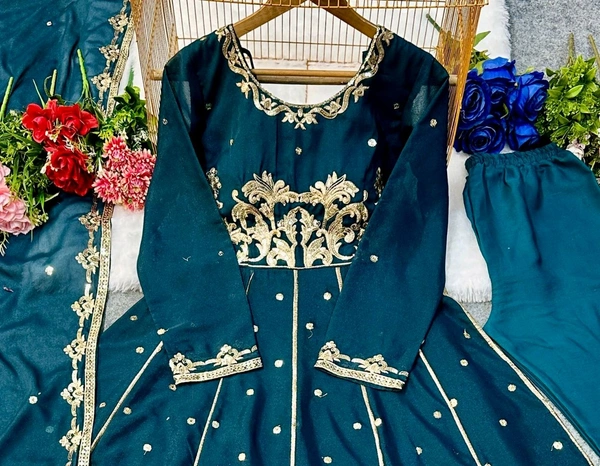 LUNCHING NEW ĐĚSIGNER PARTY WEAR LOOK GOWN WITH PANT AND EMBRODARY WORK* - Xl