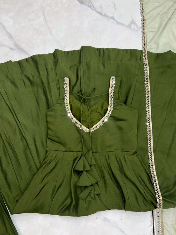 Upcoming Festivities And Weddings Which Provides You More Comfort And Style*
*Pure Romansilk Chanderi Fabric Fully Flair - S-36