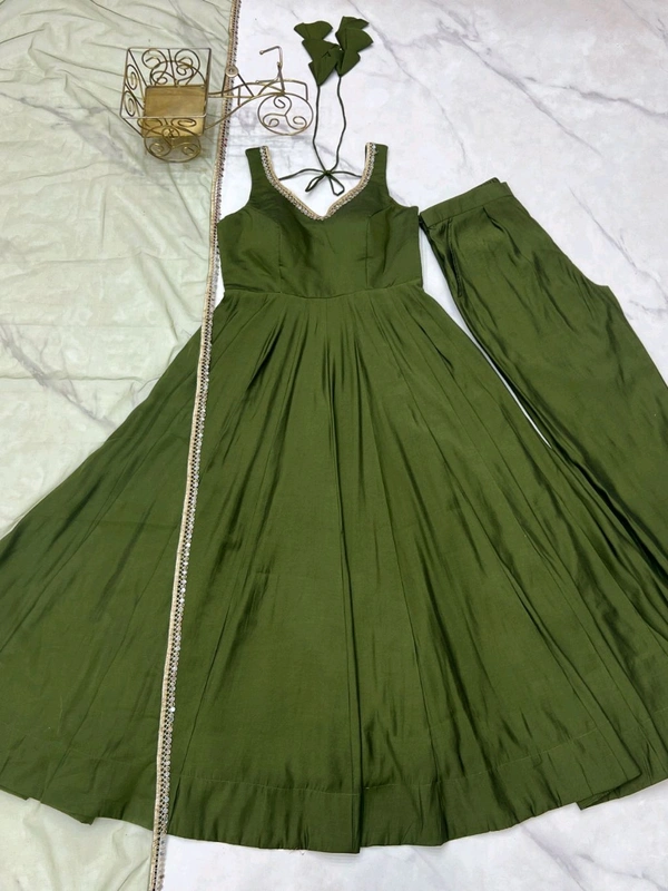 Upcoming Festivities And Weddings Which Provides You More Comfort And Style*
*Pure Romansilk Chanderi Fabric Fully Flair - M-38