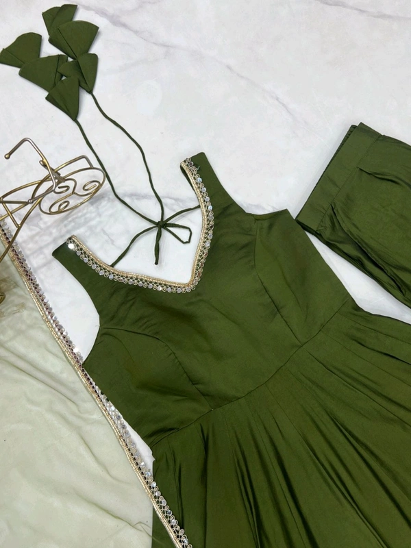 Upcoming Festivities And Weddings Which Provides You More Comfort And Style*
*Pure Romansilk Chanderi Fabric Fully Flair - M-38