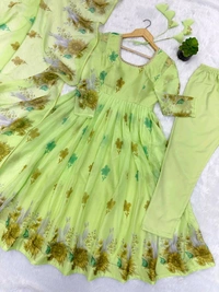 "*This Colourfull Lightweight & Fresh Look Outfit Is Perfect For Upcoming Festivities And - L-40