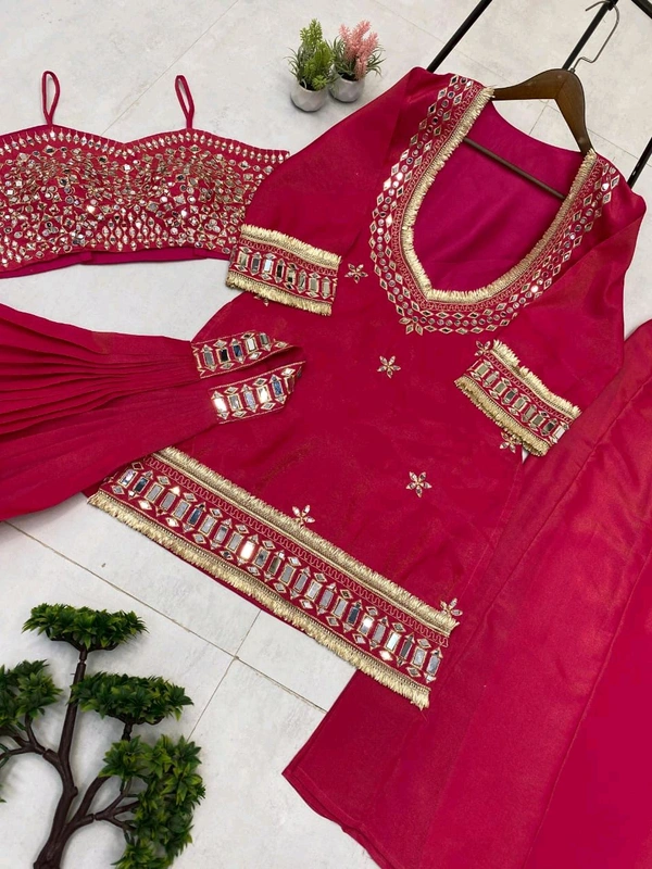 ___EXCLUSIVE 4 PIECE PLAZZO PAIR WITH REAL MIRROR AND EMBROIDERY WORK✨___