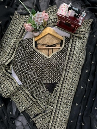 ✨ Designer Saree – Elegance Redefined