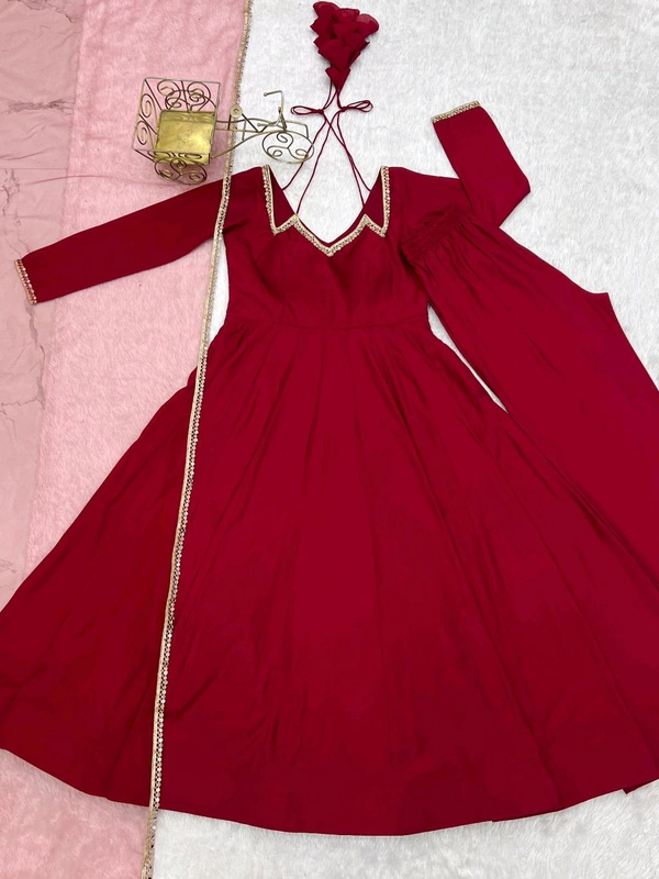 *This colourfull & fresh look outfit is perfect for upcoming festivities and weddings - xl-42