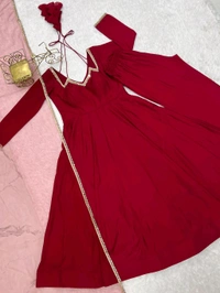 *This colourfull & fresh look outfit is perfect for upcoming festivities and weddings - xl-42