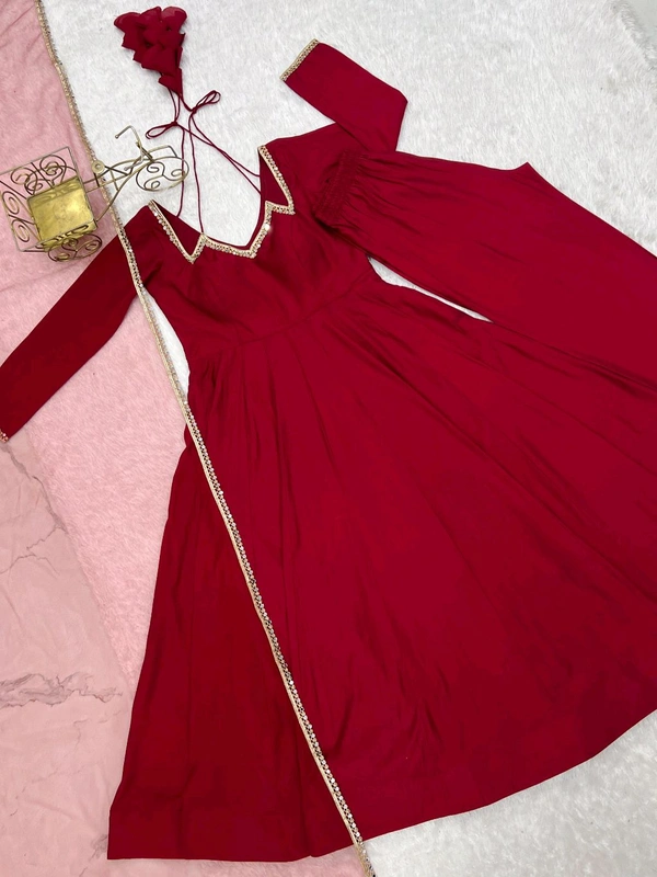 *This colourfull & fresh look outfit is perfect for upcoming festivities and weddings - xl-42