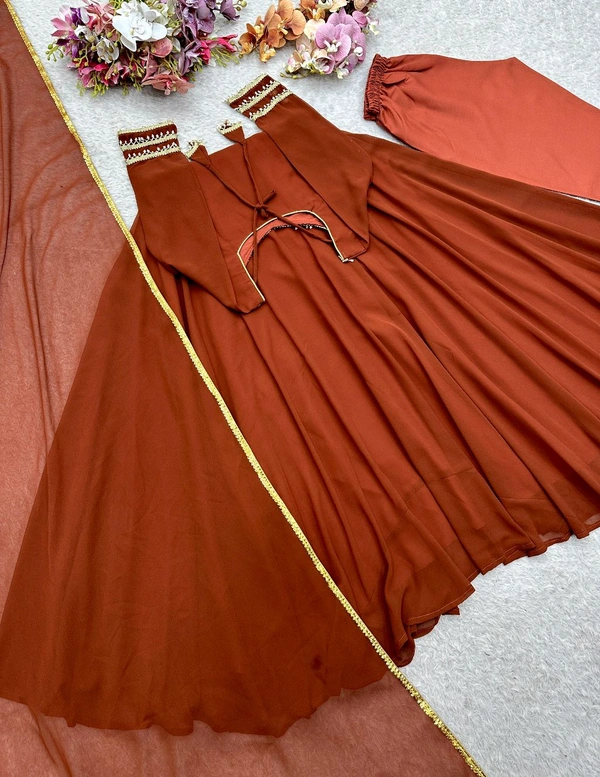 *Launching New Đěsigner Party Wear Look Heavy Fox Georgette Gwon Pent & Dupatta Set* - Xl-42