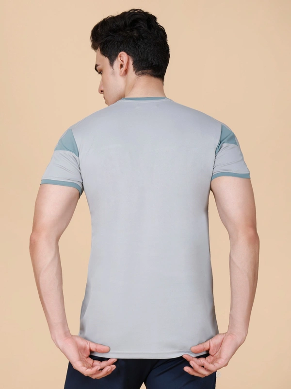 PERFORMANCE PANELLED HALF SLEEVE  T-SHIRT - XL, GREY