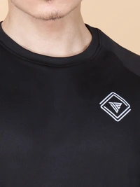 EVERYDAY ESSENTIAL PLAIN HALF SLEEVE T-SHIRT - L, BLACK