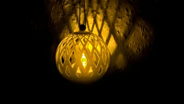 Crisscross Ball Tealight